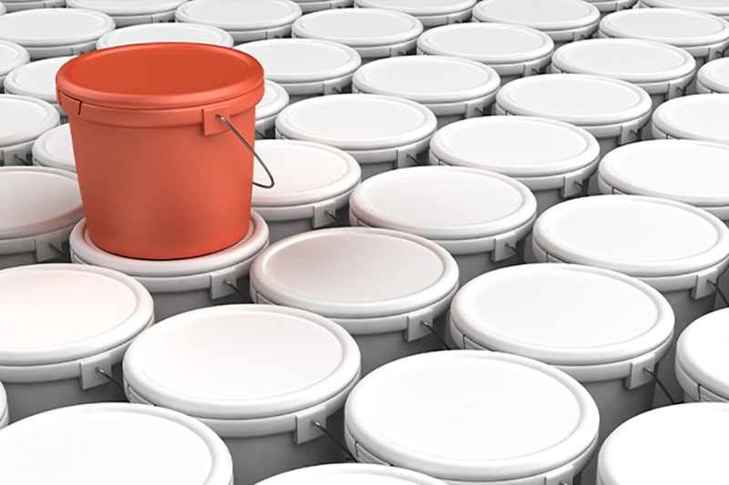 金属生锈太闹心？喷一遍聚脲，十年如新